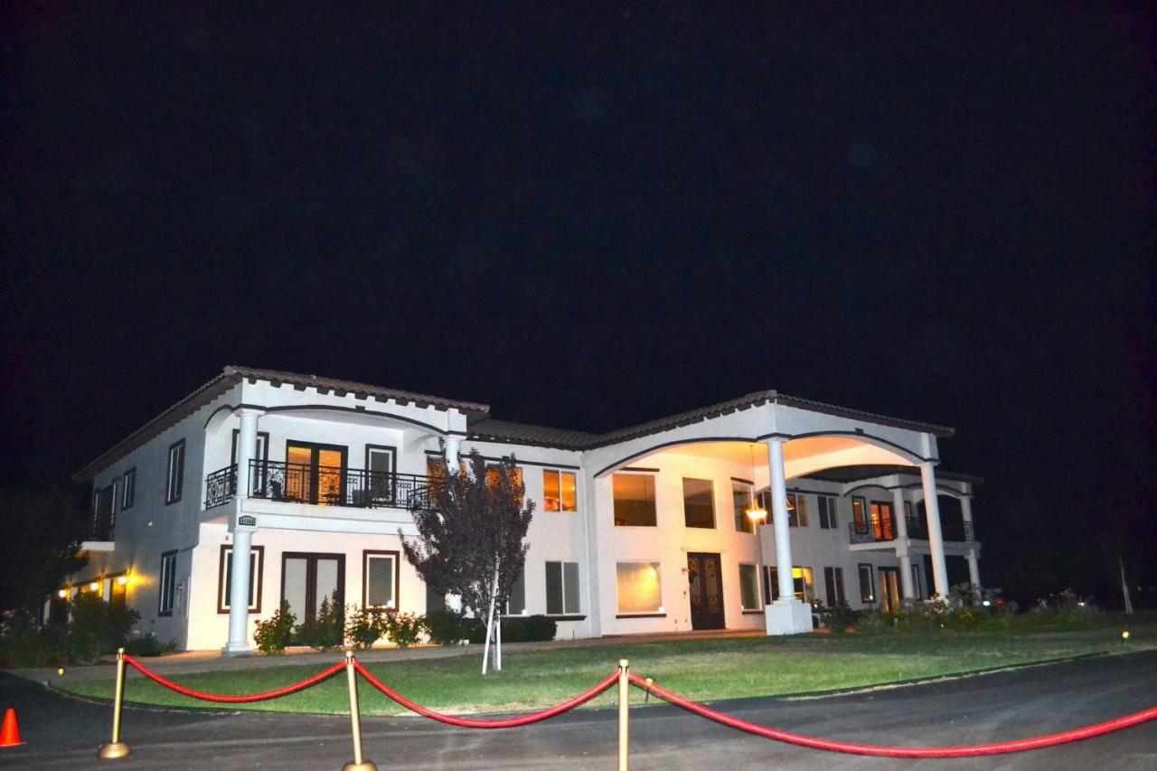 Que Syrah Resort Temecula Exterior photo